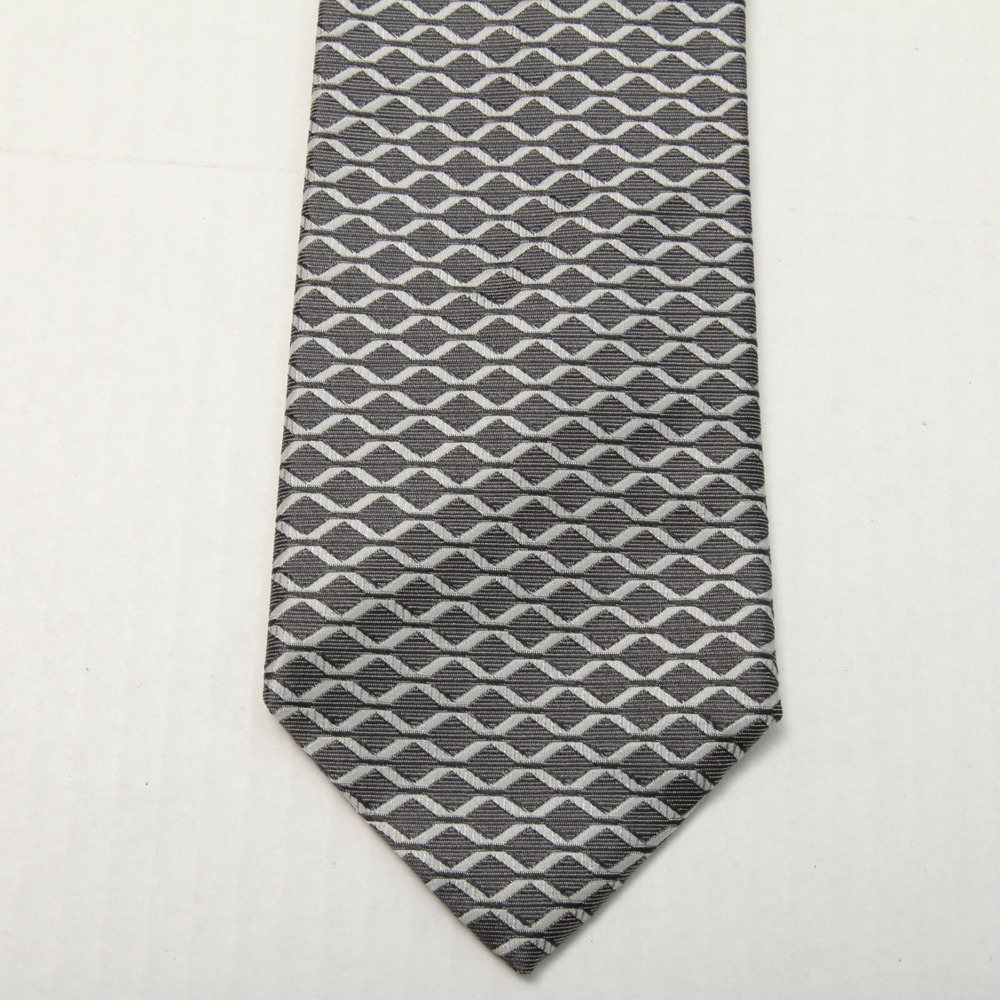 Escada Silk Necktie Men 3.25" Grey Silver Geometric Wavy Diamond TF528 Italy NEW